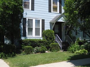 127 W 3rd St, Hinsdale, IL 60521