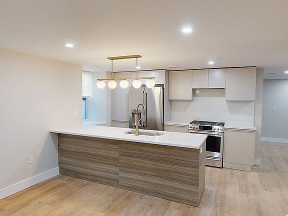 2nd image of 93 Williston Rd #1