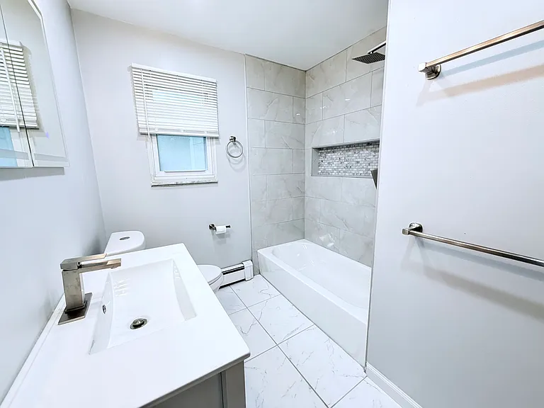 1229 Inwood Ter #2 — Photo 25