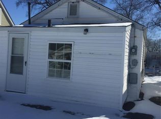 1811 N 3rd St, Saint Charles, MO 63301