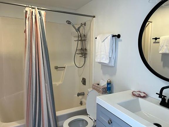 4th image of 125 Windward Dr