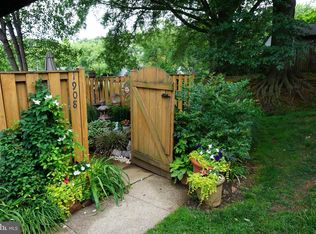 1908 Ardenwood Ter, Crofton, MD 21114