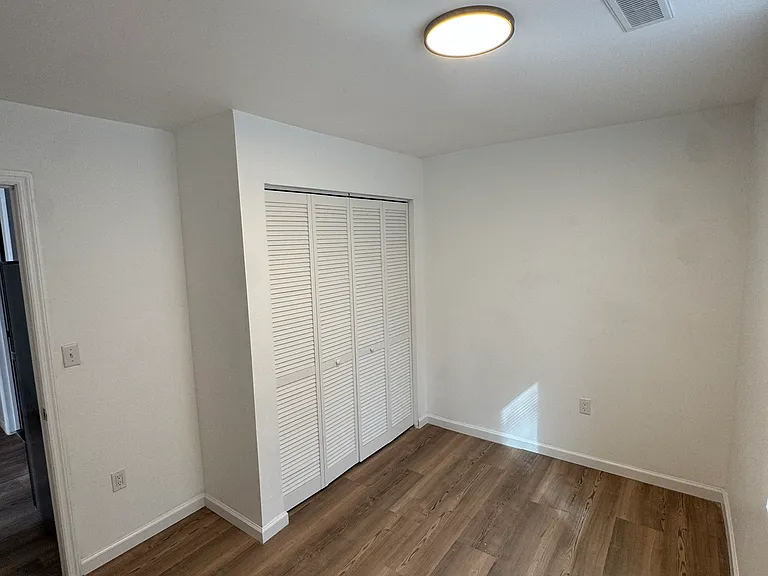 839 S Jackson St #4 — Photo 8