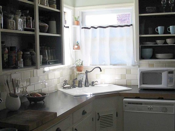 Open Kitchen 