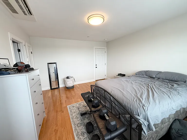 325 Newport Ave #41 — Photo 14