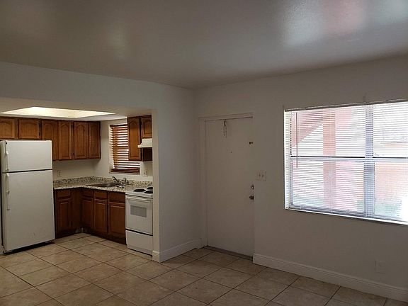 3rd image of 101 NE 41st St #1-A