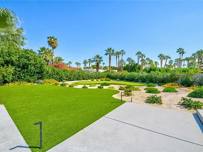 72408 Desert Dr — Photo 31