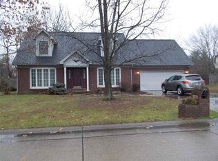 209 Belmont Dr, Evansville, IN