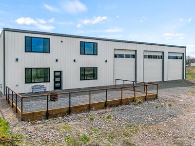 6852 Airway Dr, Klamath Falls, OR, 97603