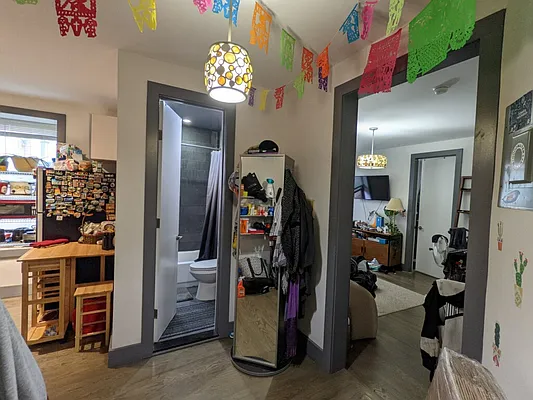 Rented by Abba Realty Associates INC | media 4