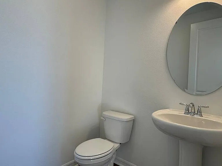 6467 Trailblaze Bnd — Photo 23