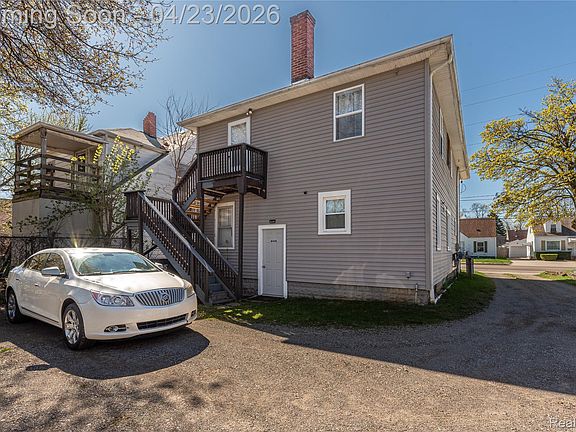 4th image of 738 W Atherton Rd