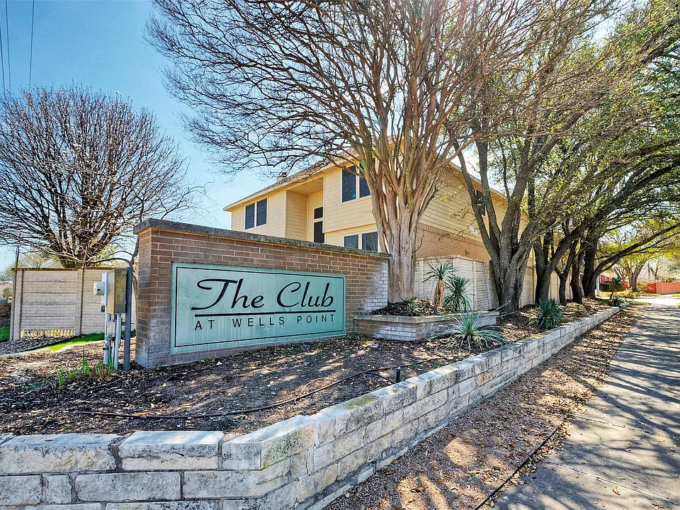 601 Indian Run Dr