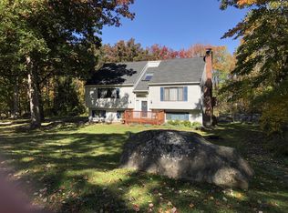 8 Mountain View Ave, New Milford, CT 06776