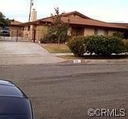 2nd image of 819 Delphine Pl