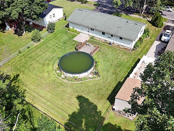 2nd image of 15 Elmford Rd