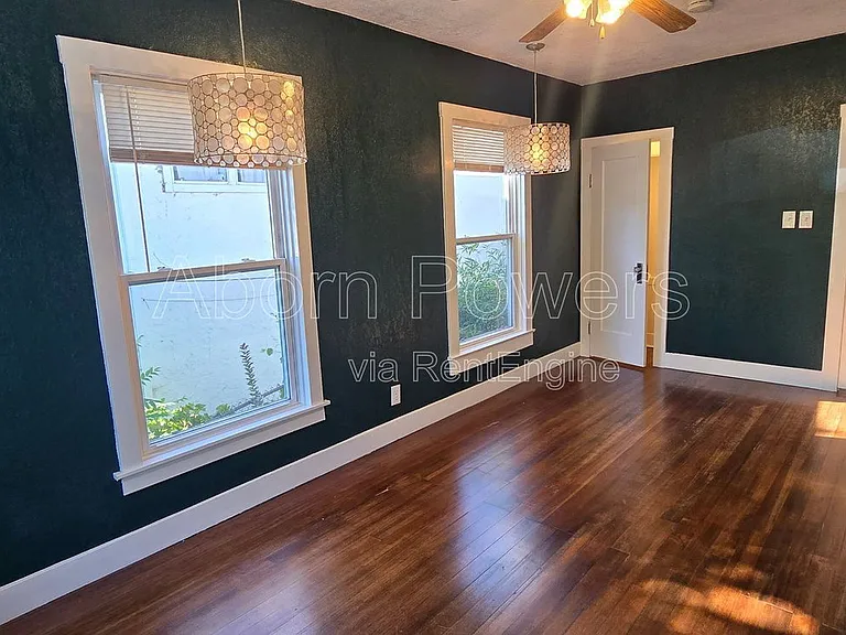 582 Canal St — Photo 19