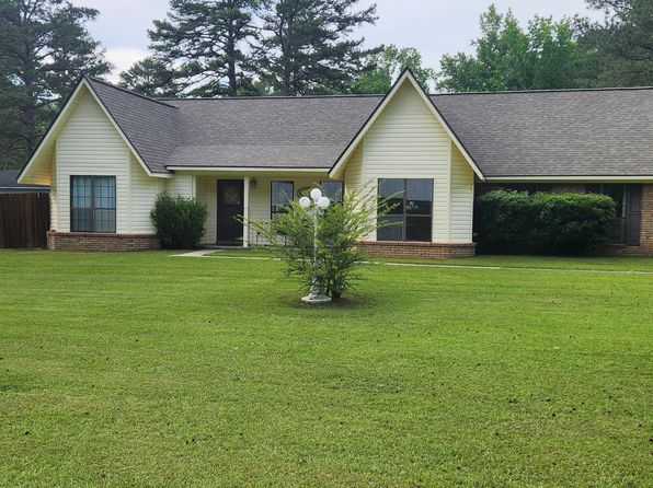8720 Seals Dr, Meridian, MS 39307