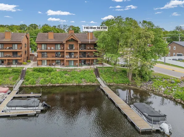 108 1103rd Riv, Wisconsin Dells, WI 53965