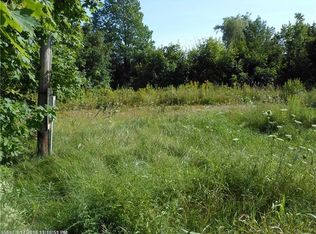 9 King St, Dexter, ME 04930