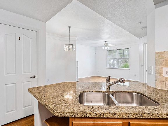2nd image of 255 Murcia Dr APT 211