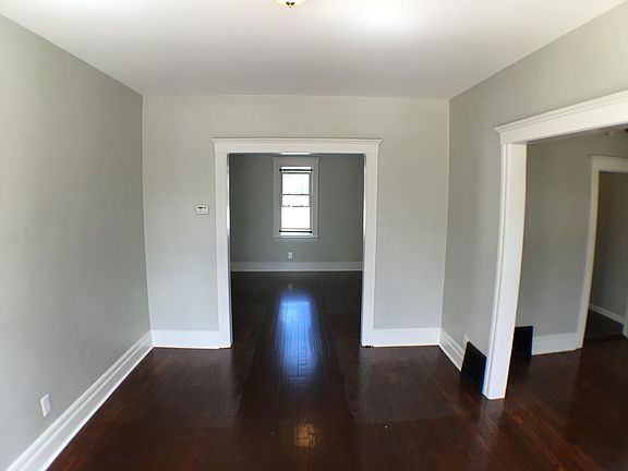 Living to dining room