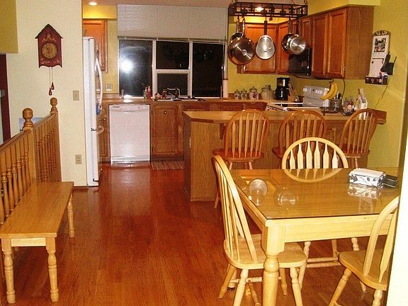 4th image of 6024 S 298th Pl