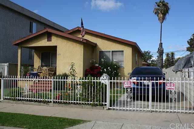 2nd image of 1127 255th St