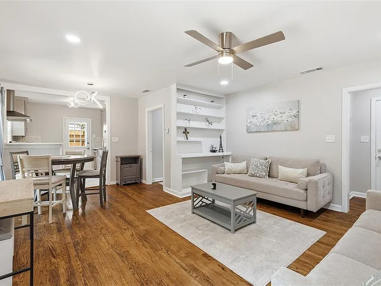 4308 Donnelly Ave — Photo 11
