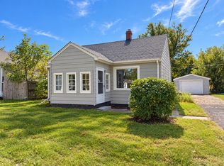 1407 E Elm St, Griffith, IN 46319