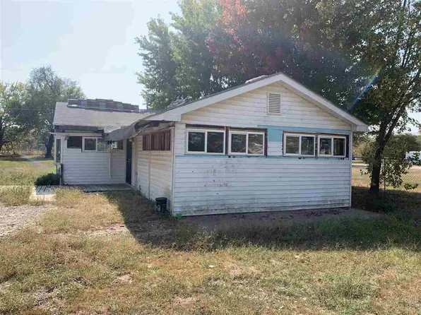 1413 W 50th St S, Wichita, KS 67217