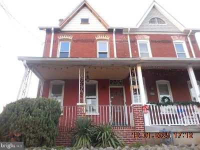 1224 E 11th St, Crum Lynne, PA, 19022
