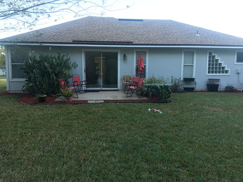 1st image of 193 Johns Glen Dr