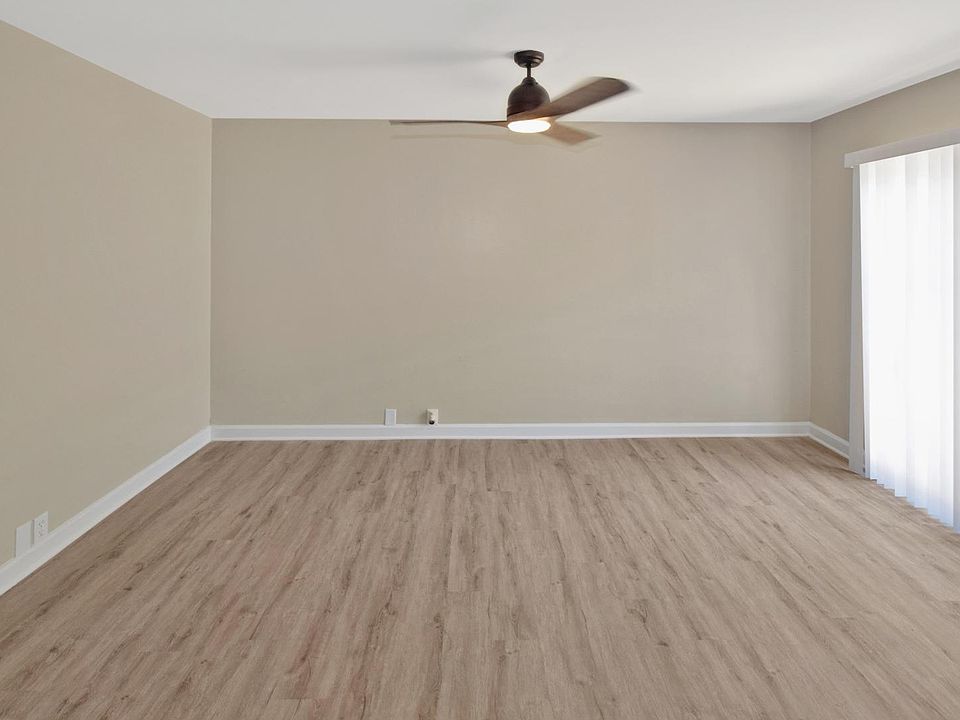 Unit Photo