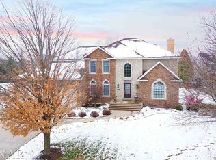 2107 Cinnamon Ln, Bloomington, IL 61704