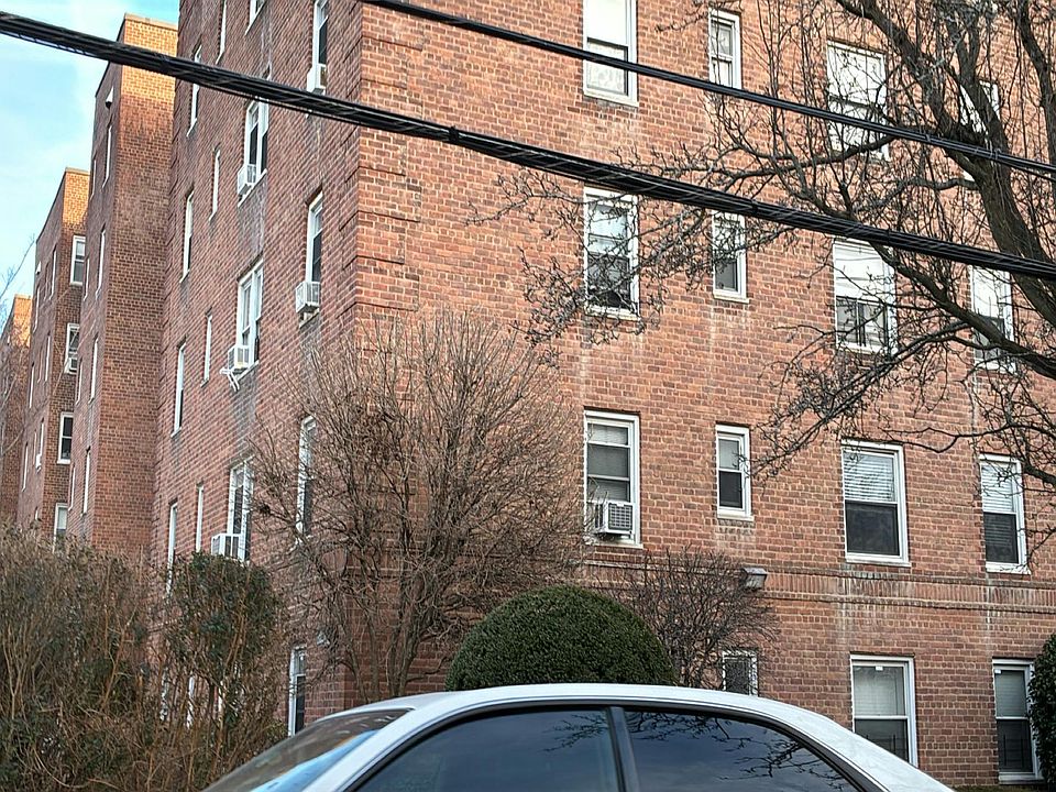 1st image of 70 Locust Ave APT B407