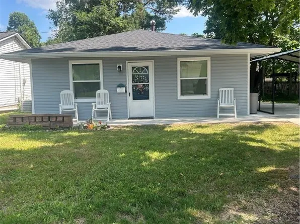 87 Clover Cliff Dr, Chippewa Lake, OH 44215