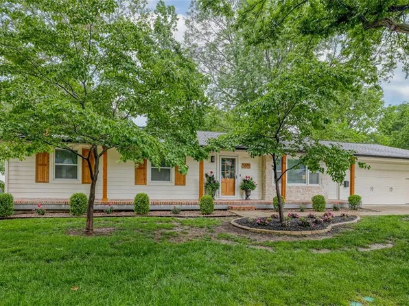 3601 W 98th St, Overland Park, KS 66206