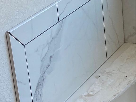 4th image of 302 Lauren Ln
