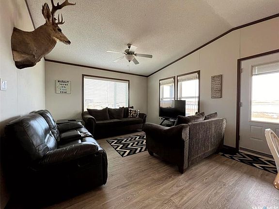 3rd image of 701 Pebble DRIVE