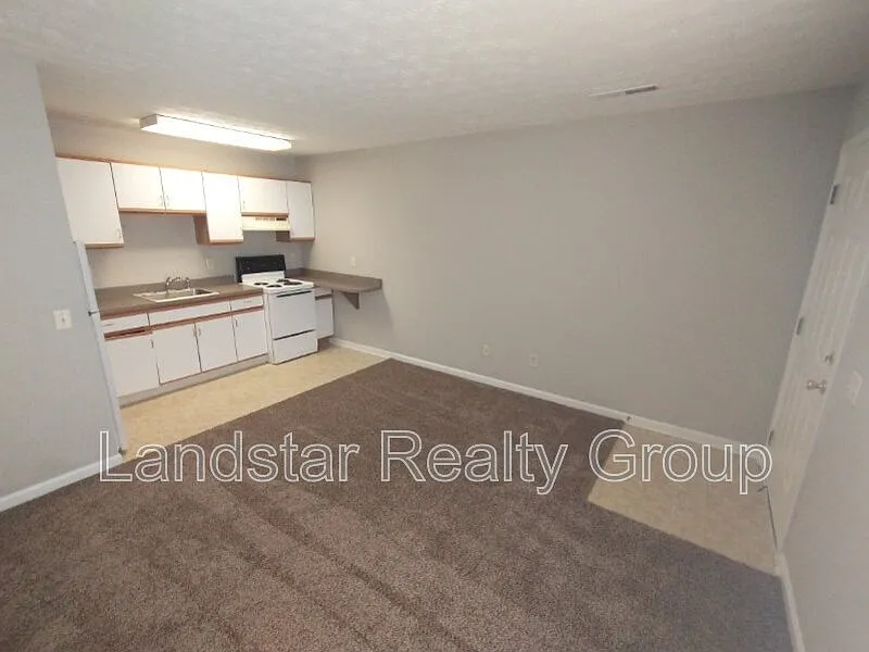 1 bed, 1.0 bath, 650 sqft, $850 — Photo 3