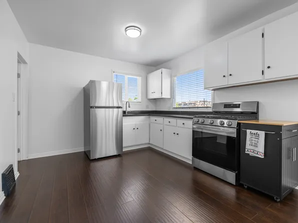 920 Chula Vista Ave Unit B, Burlingame, CA 94010
