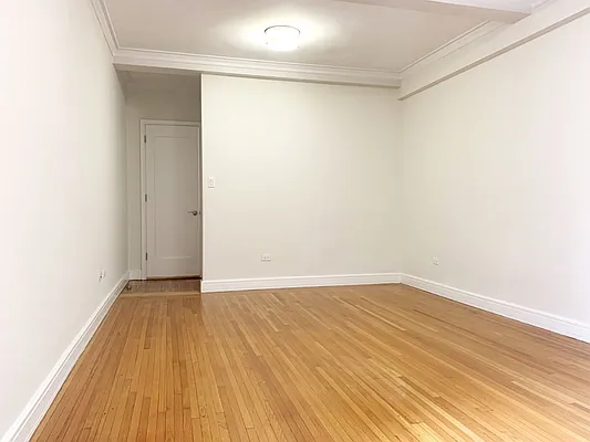 Rented by Stonehenge NYC LLC | media 15