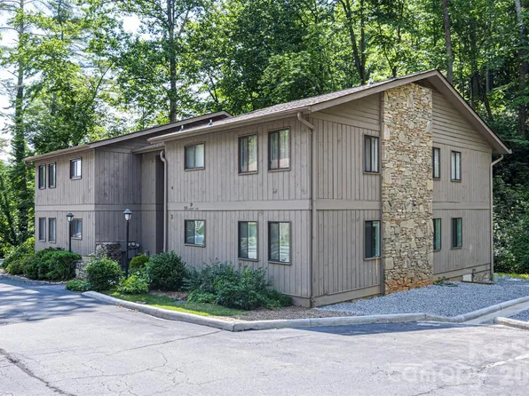 55 Lake Dr APT P-2, Hendersonville, NC 28739