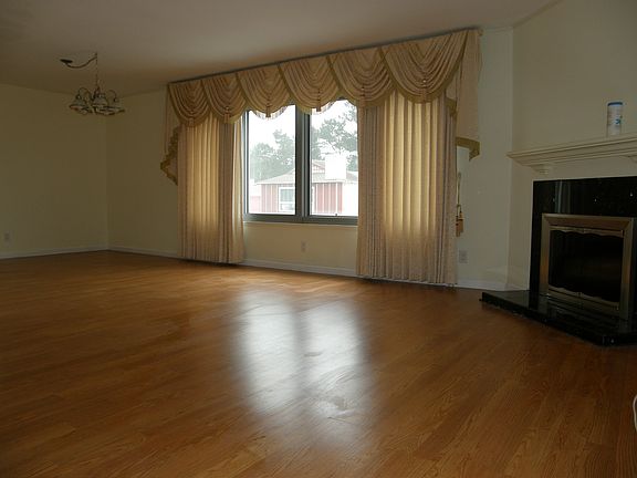 2nd image of 255 Morton Dr