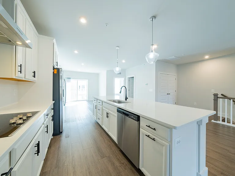 2707 Acadia Dr #B — Photo 9