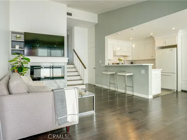 4352 W Kling St #9, Burbank, CA 91505