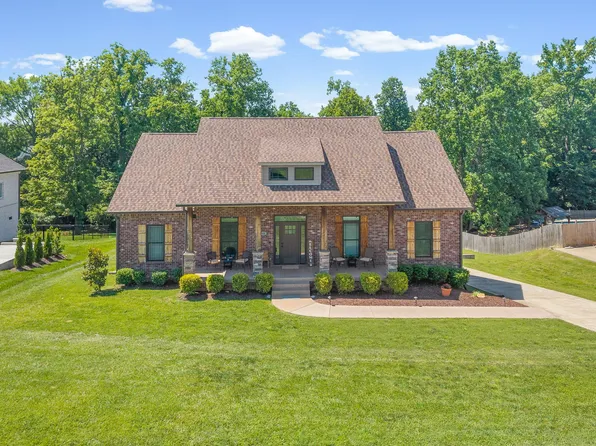 548 Dixie Ln, Pleasant View, TN 37146