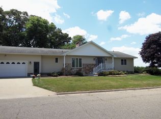 263 Ridge St, Emmons, MN 56029