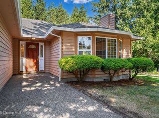 10385 Pine Ridge Dr, Manzanita, OR